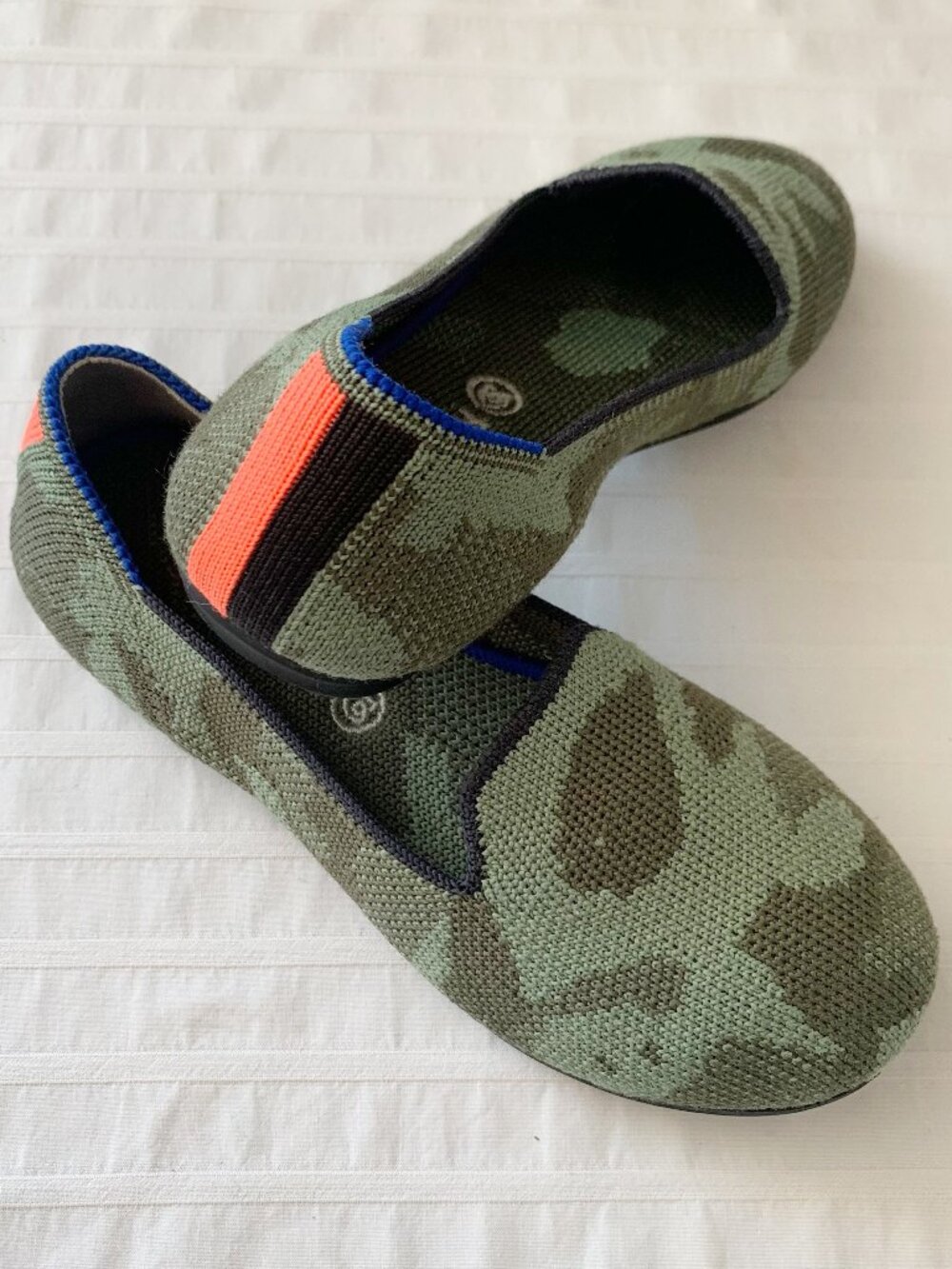 Rothy’s Camouflage Loafers • Girls 13